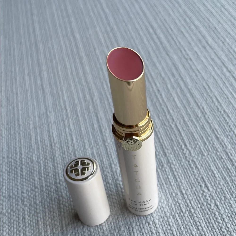 Tatcha the Kissu Lip Tint - plum blossom 4g